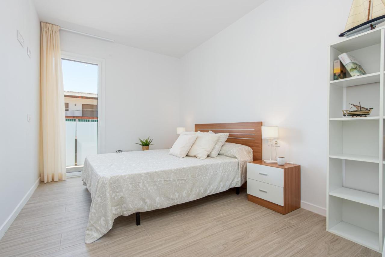 M A R I V E N T Suite With Bathroom And Terrace 50 M2 Росес Екстер'єр фото